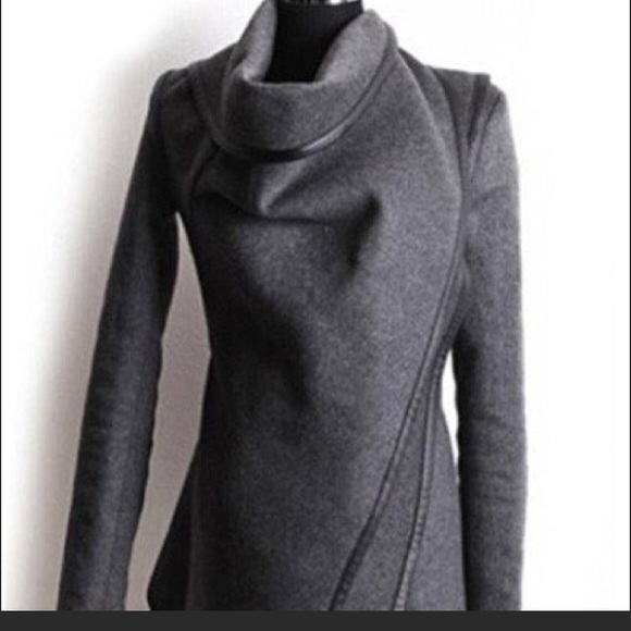 Gray coat Jacket - Picture 2 of 4